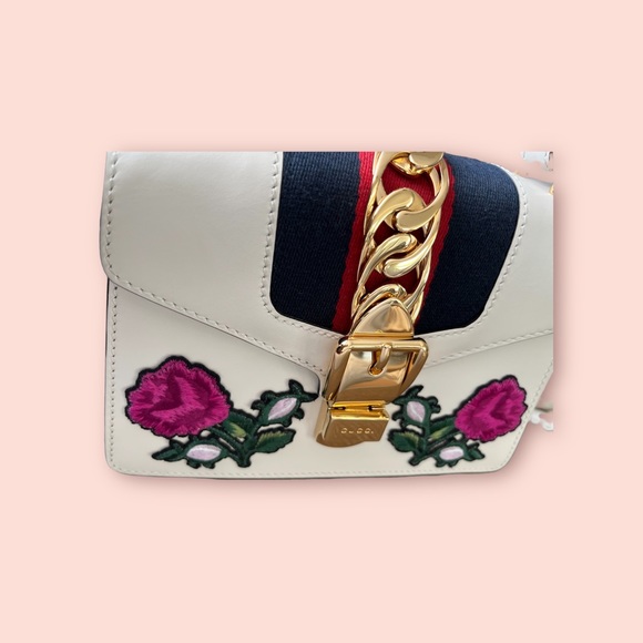 Gucci Embroiled Mini hand bag - Picture 5 of 9